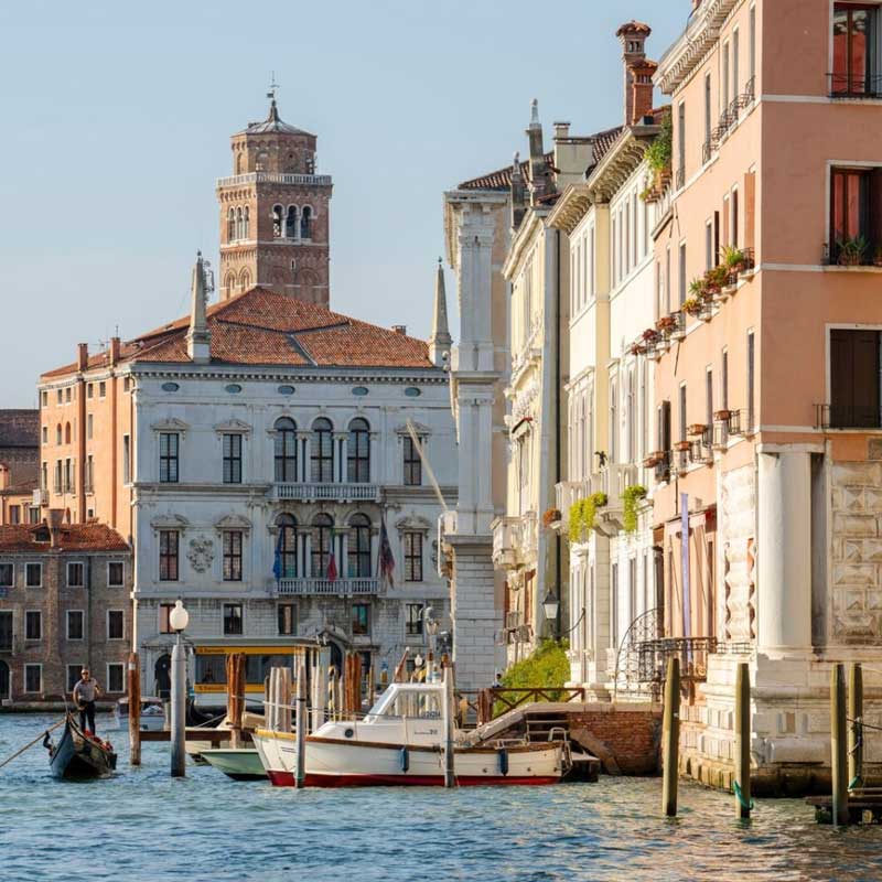 Amura,AmuraWorld,AmuraYachts, La Bienal de Arte Contemporáneo de Venecia es el marco magistral de una de las colecciones privadas de arte contemporáneo más importantes del mundo. (Ponant/Olivier Blaud).