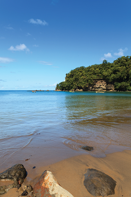  Anse La Raye es un pequeño Pueblo pesquero en la costa oeste de la Isla caribeña de Santa Lucía 
