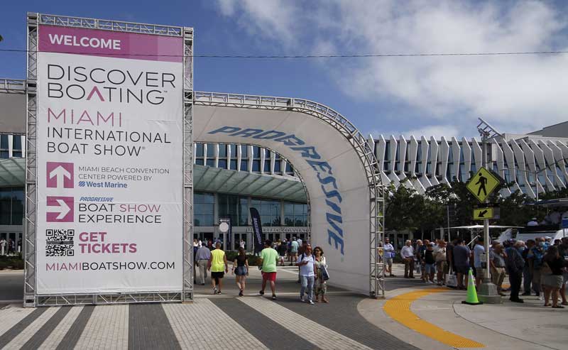 Amura,AmuraWorld,AmuraYachts,Discover Boating Miami International Boat Show 2022, Thousands of visitors attended the DBMIBS.